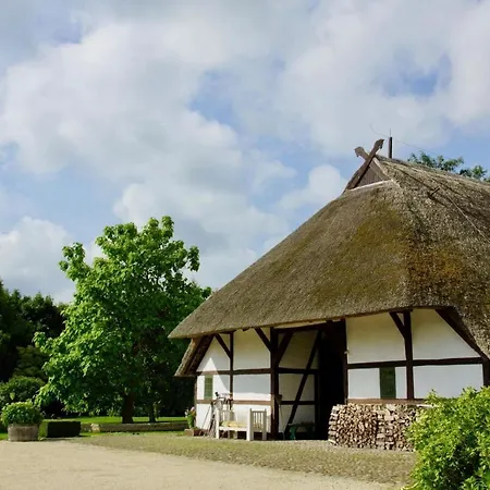 Holiday home Haus Quitte