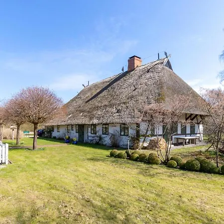 Holiday home Haus Quitte *